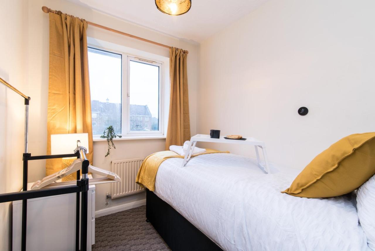 Coventry- Perchfoot 3 Bedroom Contractor And Pet-Friendly Spacious House By Sublime Stays Eksteriør bilde