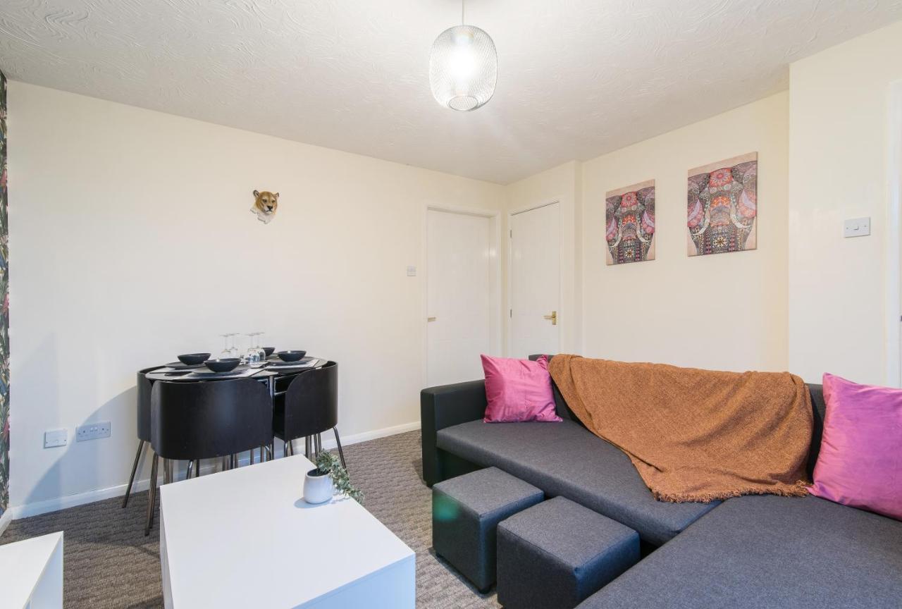 Coventry- Perchfoot 3 Bedroom Contractor And Pet-Friendly Spacious House By Sublime Stays Eksteriør bilde